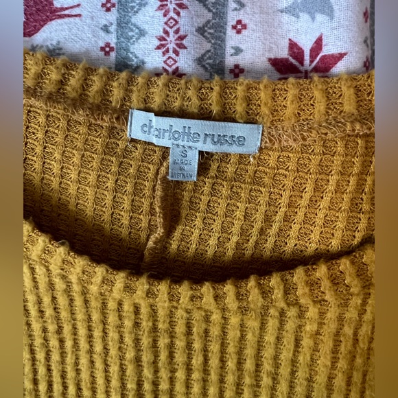 Sweater bundle!! - Picture 2 of 9